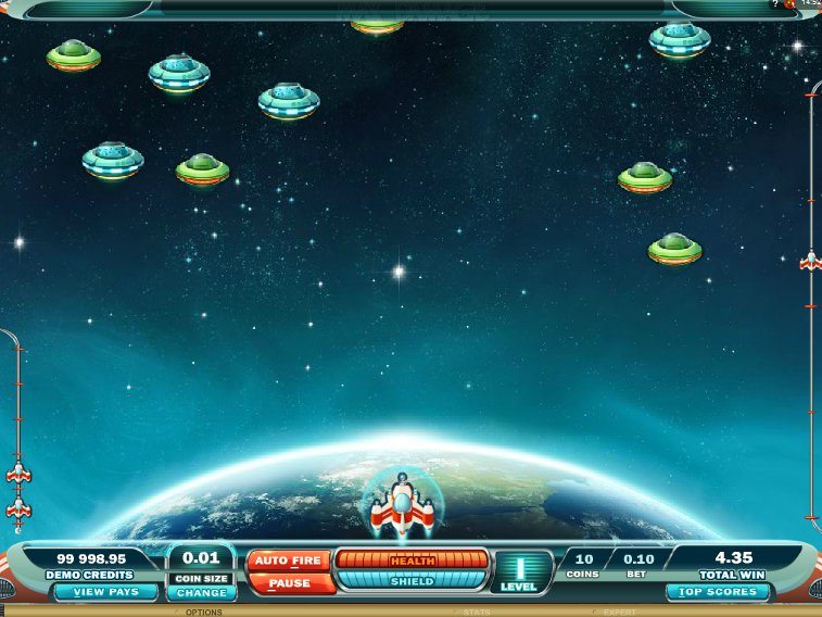 Max Damage and the Alien Attack free online game