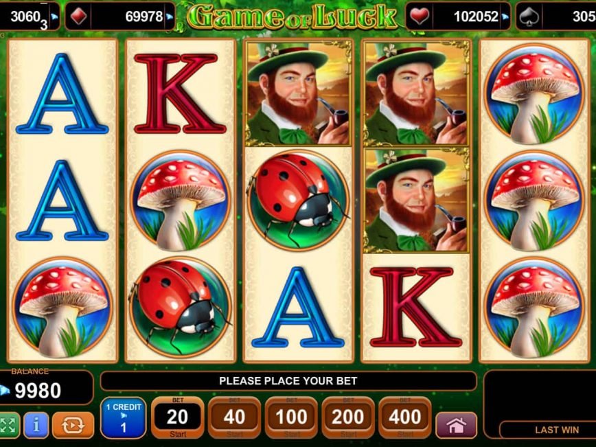 Picture from slot machine Game of Luck online